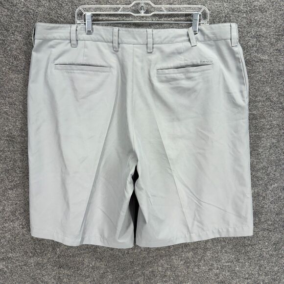 Izod Shorts Men 42 Gray High Rise Pleated Bermuda Pockets Regular Fit Comfort - Picture 2 of 8
